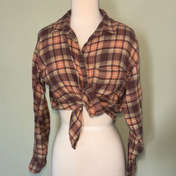 AMERICAN EAGLE Brown Plaid Tie-Front Women's button down Shirt size small - Picture 2 of 9